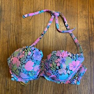 Victoria’s Secret 36DD flower bikini top
